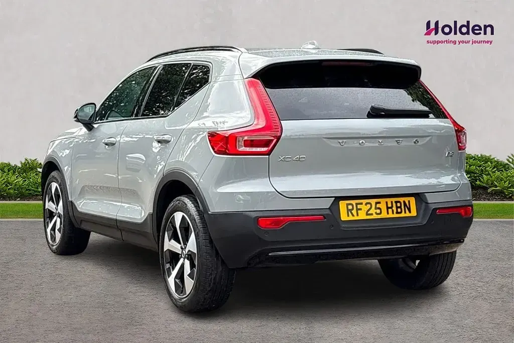 Used Volvo XC40 Plus 163 HP (119 kW) 2025 Grey SUV
