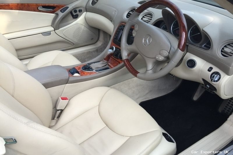 Usado Mercedes SL500 306 HP (225 kW) 2004 Cabrios