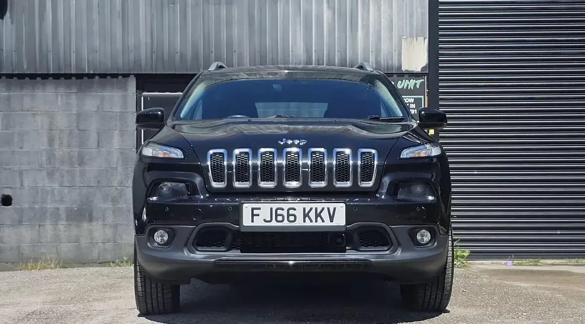 Used Jeep Cherokee Limited 170 HP (125 kW) 2017 Black SUV