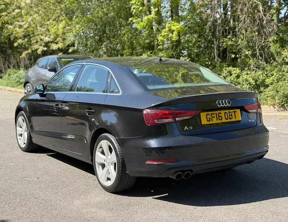 Używany Audi A3 Sport 2016 Czarny Sedan/Limuzyna