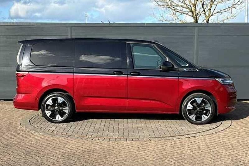 Used VW Multivan Style 150 HP (110 kW) 2025 Black Van