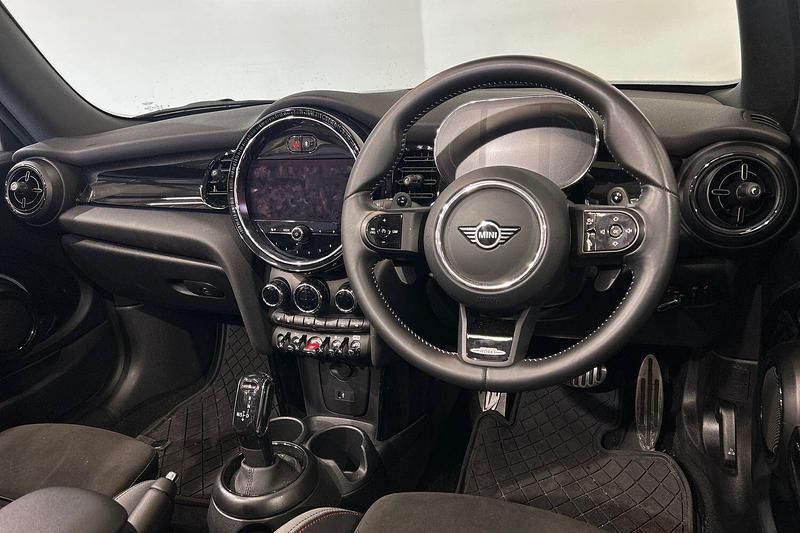 Used Mini Cooper S Sport 176 HP (129 kW) 2023 Blue Hatchback