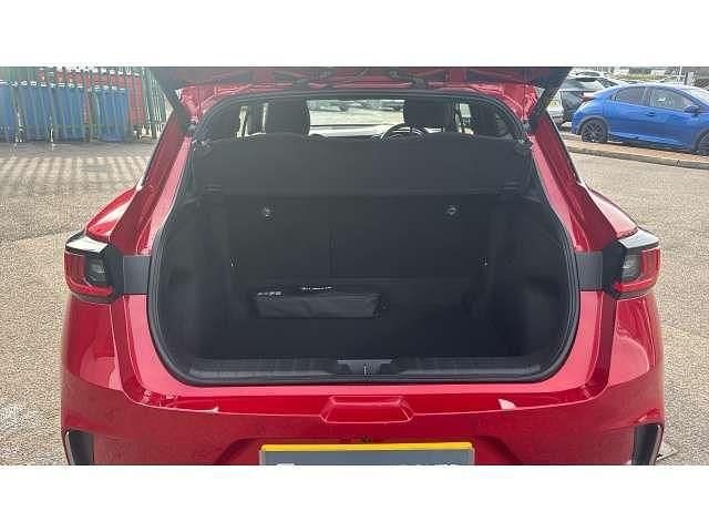 Used Lexus LBX 136 HP (100 kW) 2024 Red SUV