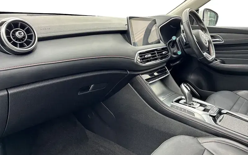 Used MG HS Exclusive 162 HP (119 kW) 2023 White SUV
