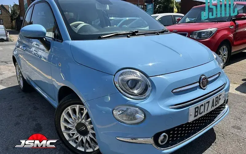 Used Fiat 500 Lounge 69 HP (50 kW) 2019 Hatchback
