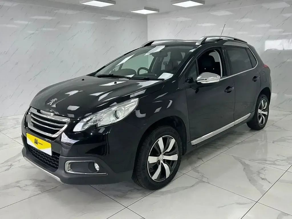 Begagnad Peugeot 2008 Allure 2016 Svart SUV