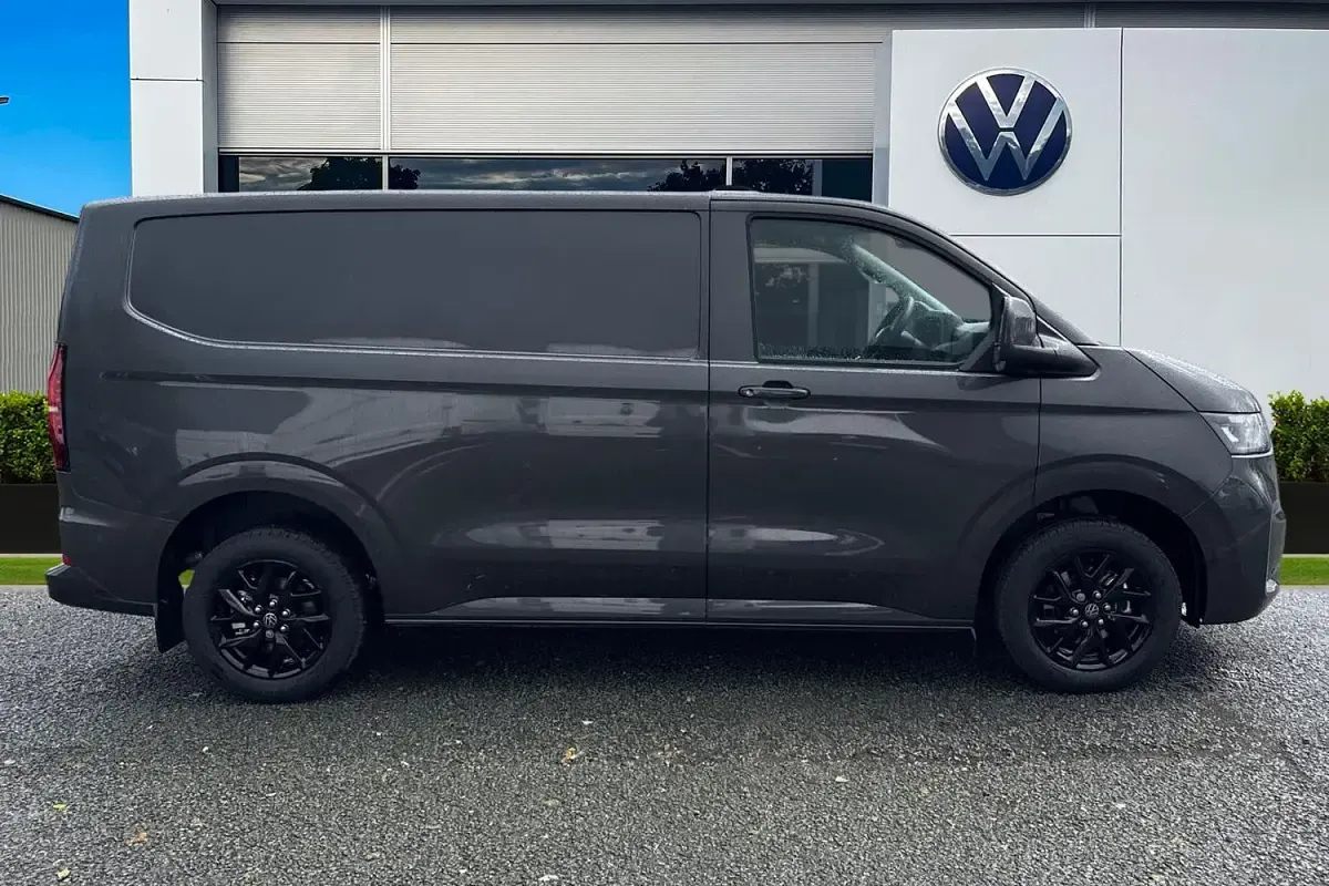 New VW Transporter Pro 148 HP (108 kW) 2026 Grey Van