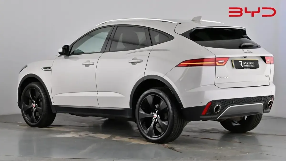 Used Jaguar E-Pace S 240 HP (176 kW) 2017 Borasco grey SUV
