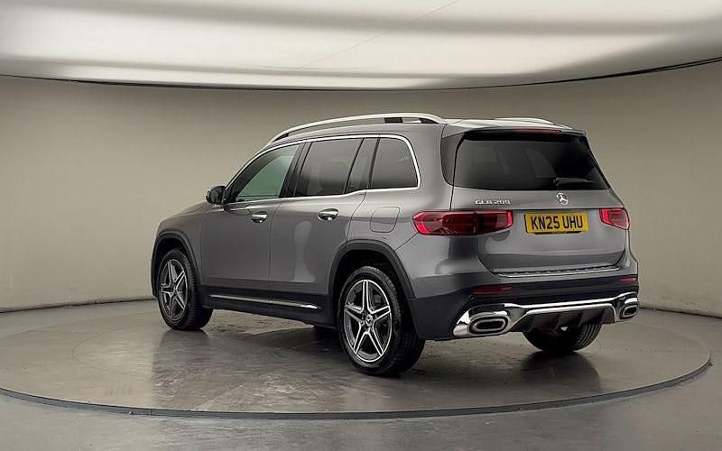 Used Mercedes GLB200 Executive 163 HP (119 kW) 2025 SUV