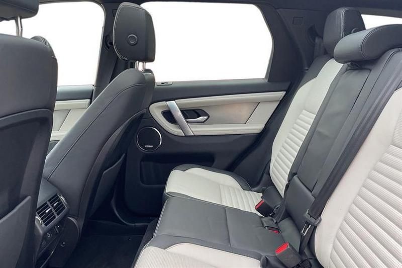 Used Land Rover Discovery Sport HSE Dynamic 204 HP (150 kW) 2024 Santorini black SUV