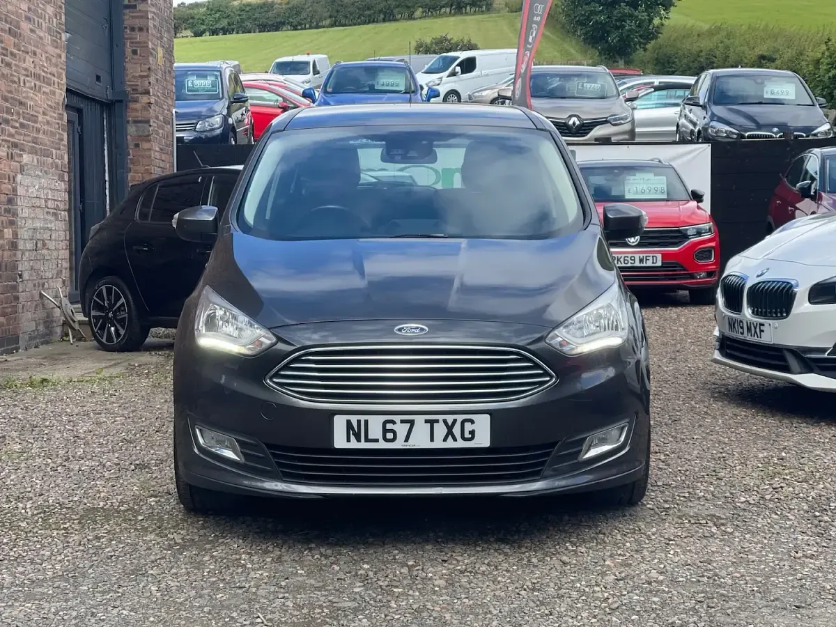 Used Ford Grand C-Max Titanium 125 HP (91 kW) 2017 Grey MPV