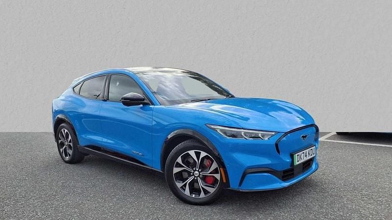 Blue Used 2024 Ford Mustang Mach-E Premium SUV | £33,550 (Good price) - Image 1/4