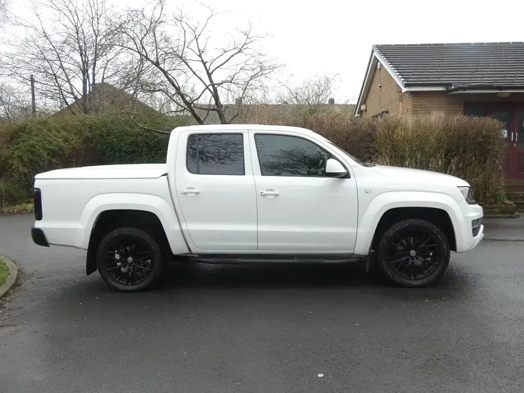 Usado VW Amarok Trendline 2019 Branco Pickup