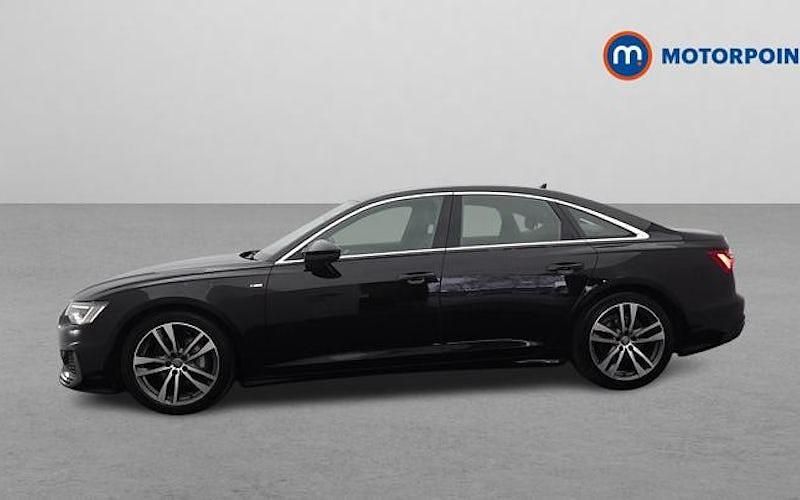 Usado Audi A6 S-Line 204 HP (150 kW) 2021 Sedan