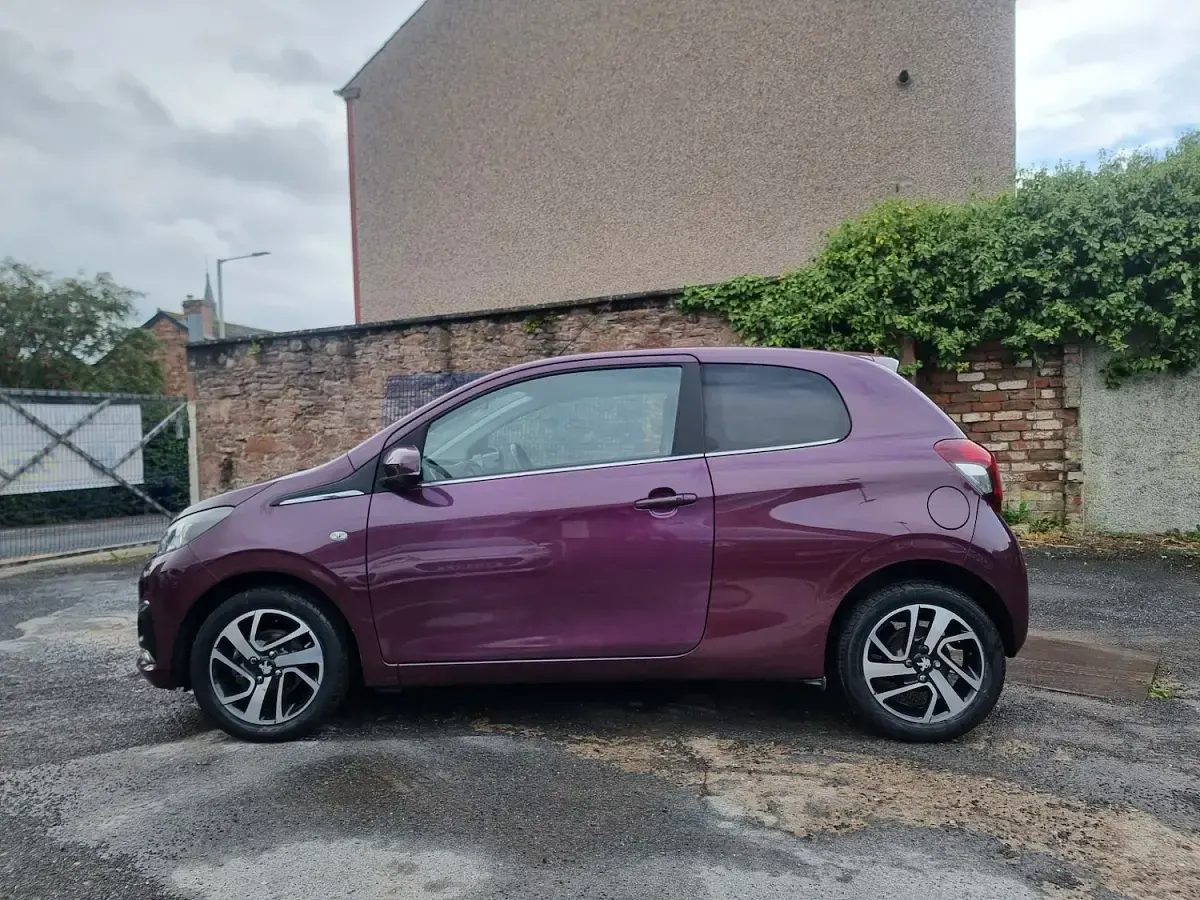 Begagnad Peugeot 108 Allure 82 HK (60 kW) 2014 Lila Halvkombi
