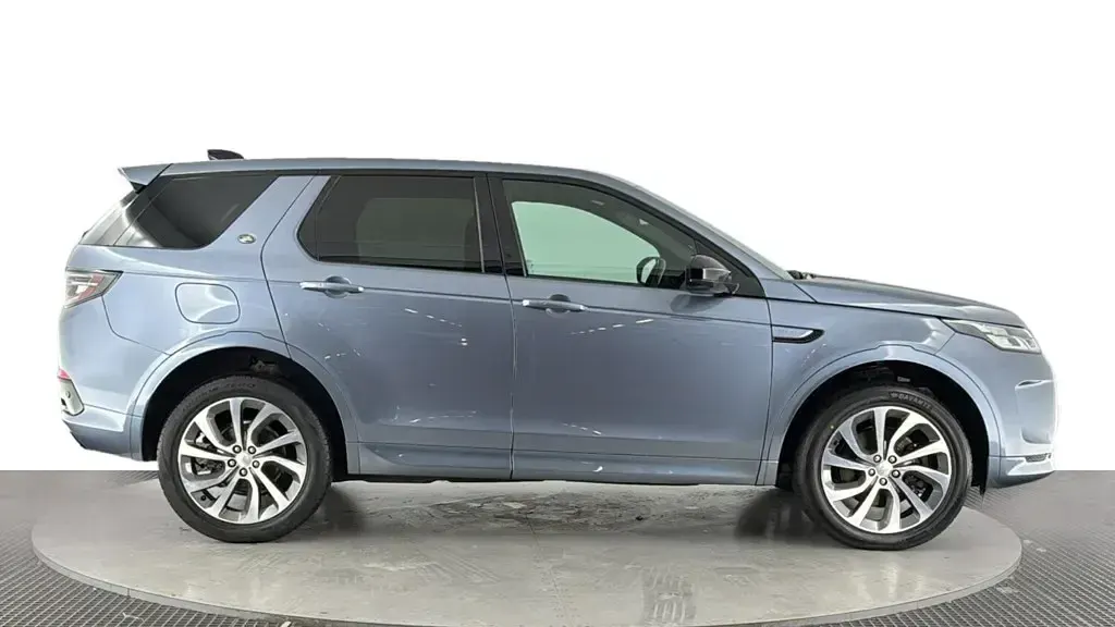 Used Land Rover Discovery 5 Urban Edition 204 HP (150 kW) 2022 Blue SUV