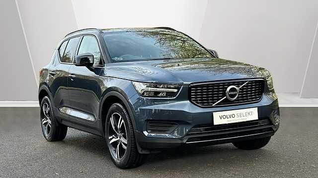 Blue Used 2021 Volvo XC40 R-Design SUV | £22,800 (Fair price) - Image 1/3