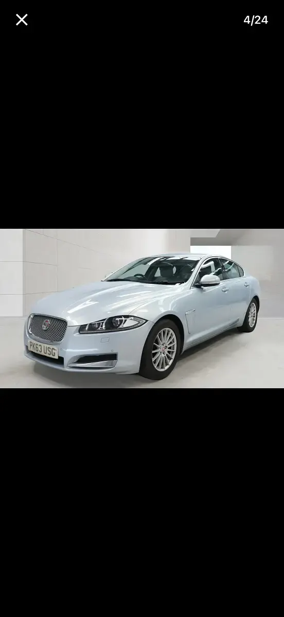 Second-hand Jaguar XF Luxury 163 CP (119 kW) 2014 Argintiu Berlinǎ