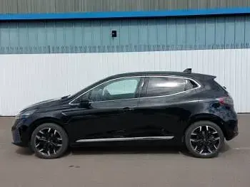 Used Renault Clio Techno 90 HP (66 kW) 2025 Black Hatchback