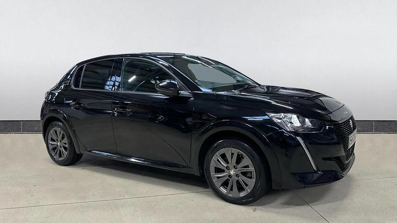 Used Peugeot e-208 Allure 100 kW (136 HP) 2020 Black Hatchback