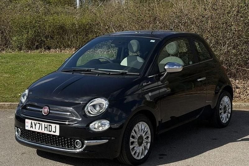 Used Fiat 500 Dolcevita 70 HP (51 kW) 2021 Hatchback