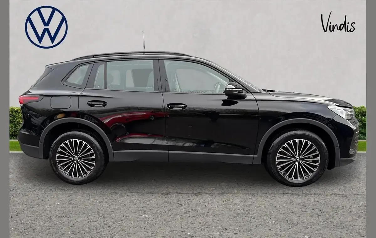 Used VW Tiguan Life 204 HP (150 kW) 2026 Black SUV