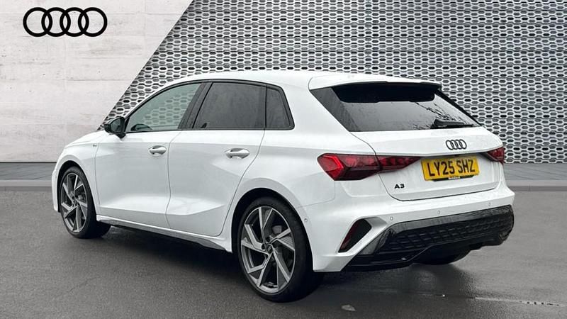 Used Audi A3 Black Edition 150 HP (110 kW) 2025 White Hatchback