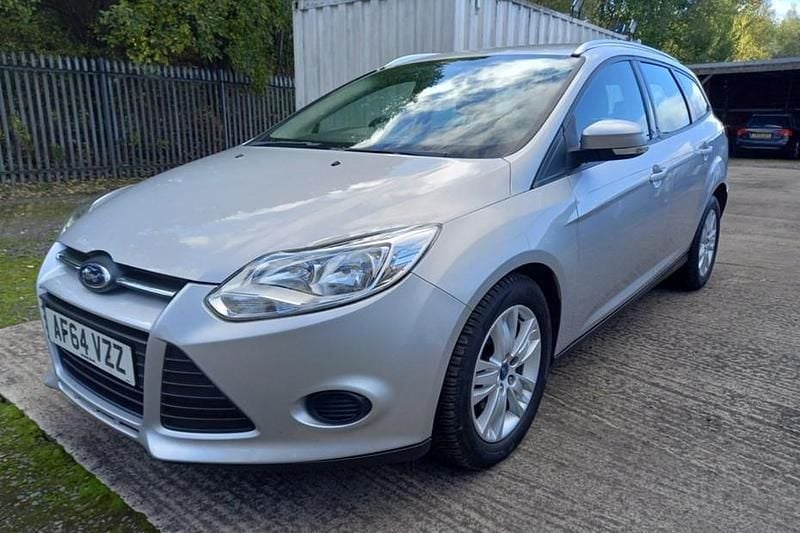 Used Ford Focus 115 HP (84 kW) 2014 Silver Estate