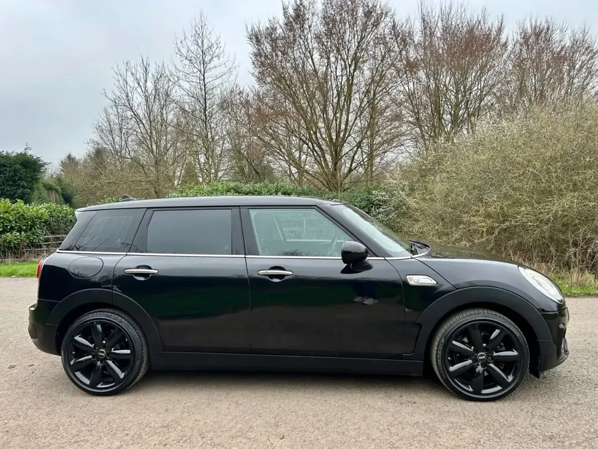 Używany Mini Cooper Clubman 2017 Czarny Kombi