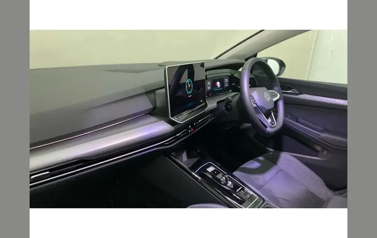 Used VW Golf VIII Style 150 HP (110 kW) 2025 Grey Hatchback