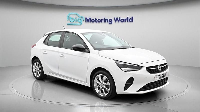 Used Vauxhall Corsa Edition 75 HP (55 kW) 2022 White Hatchback