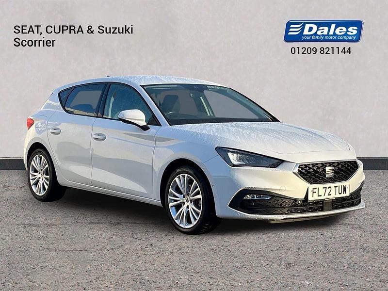 White Used 2022 Seat Leon SE Dynamic Hatchback | £16,000 (A bit pricey) - Image 1/3