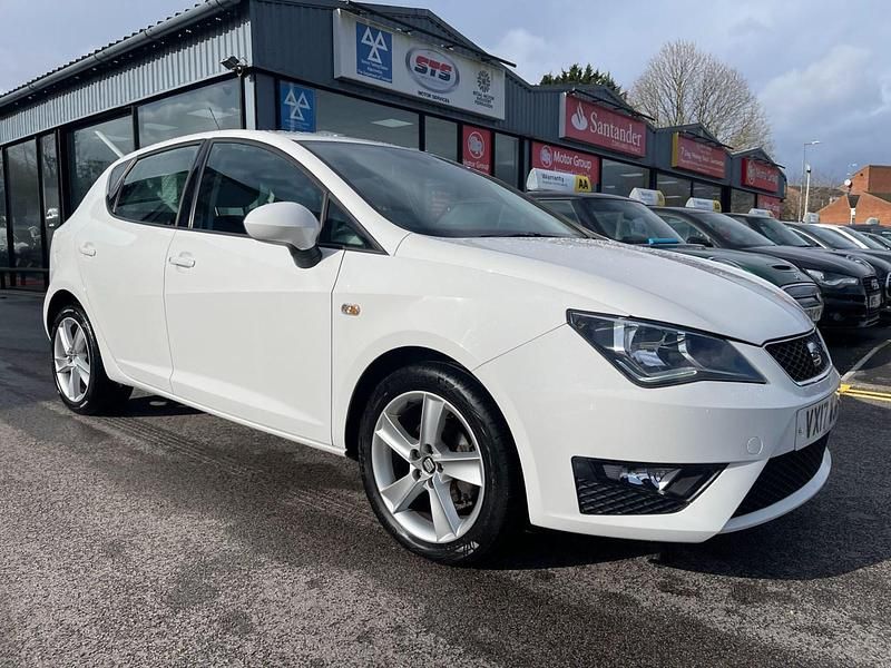Used Seat Ibiza FR 90 HP (66 kW) 2017 White Hatchback