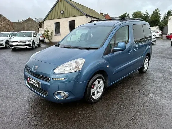 Used Peugeot Partner Tepee S 2015 Blue MPV