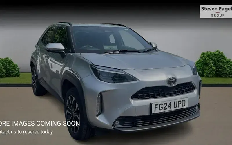 Used Toyota Yaris Hybrid Design 116 HP (85 kW) 2026 Estate