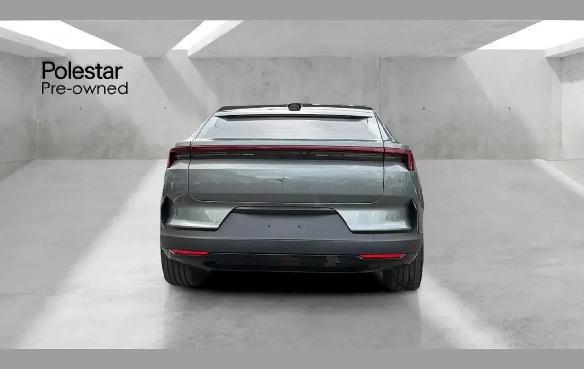 New Polestar 4 Plus 196 kW (267 HP) 2026 Grey SUV