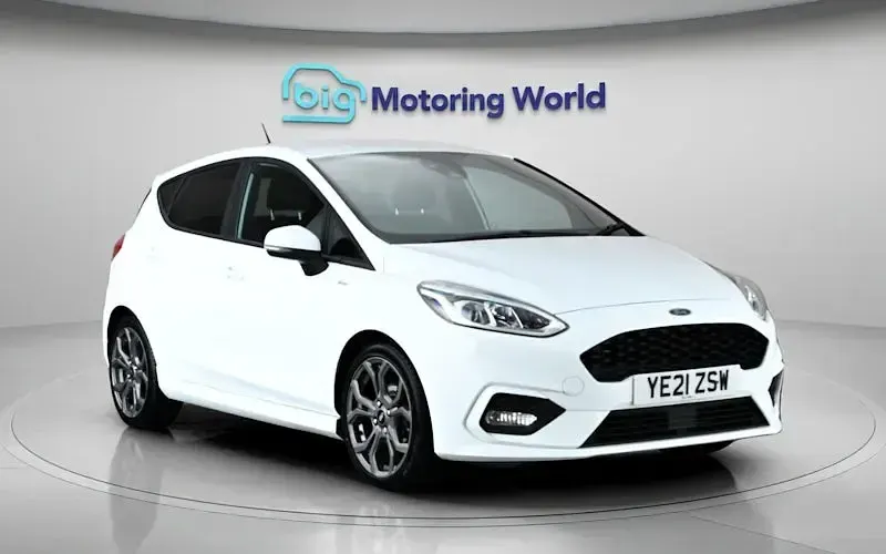 Used Ford Fiesta ST-Line 125 HP (91 kW) 2021 White Hatchback