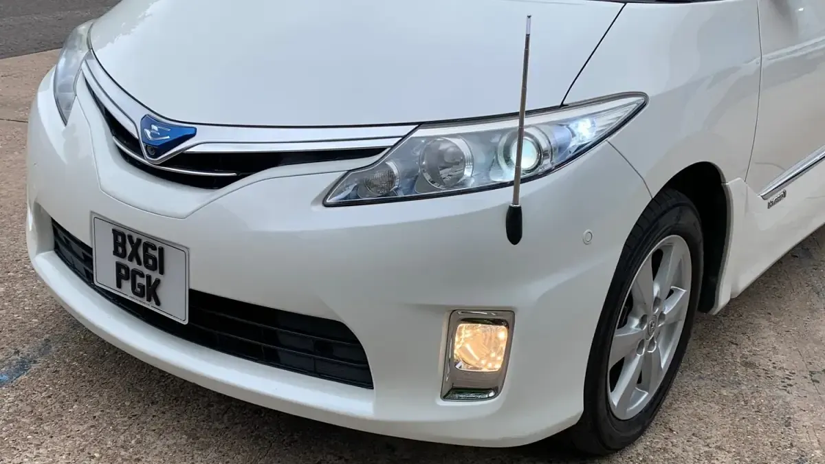 Used Toyota Estima 2026 White MPV