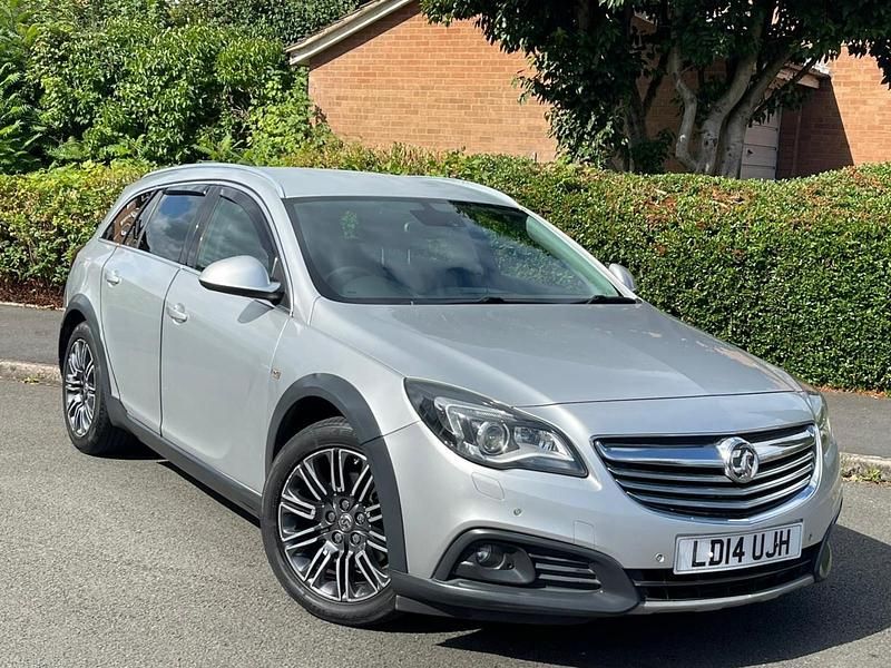 Silver Used 2014 Vauxhall Insignia Estate | £2,995 (A bit pricey) - Image 1/4