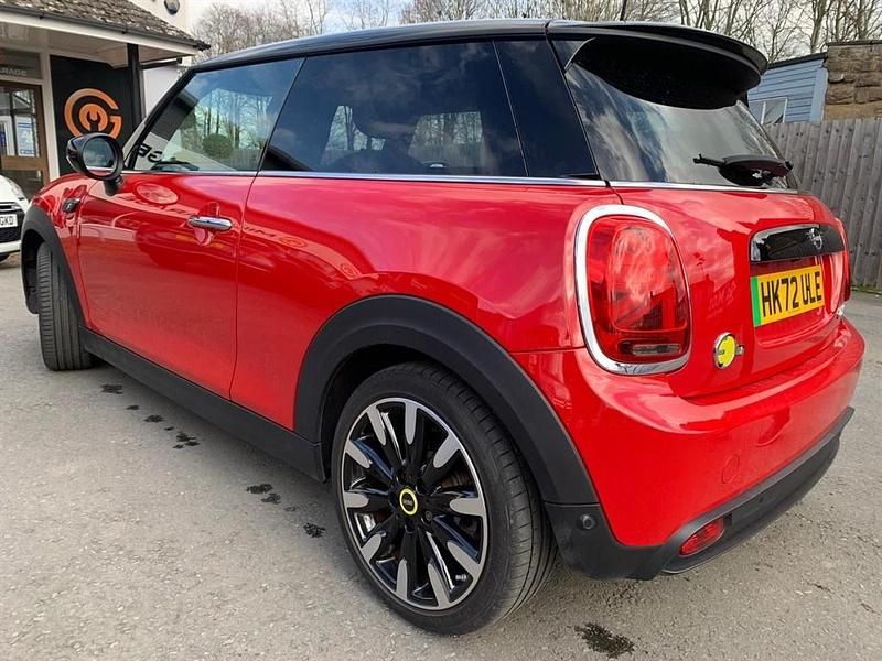 Used Mini Cooper S Hatch 135 kW (184 HP) 2022 Red Hatchback
