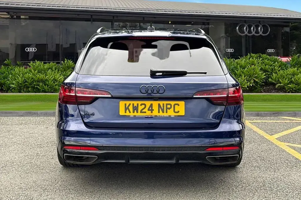 Used Audi A4 Black Edition 150 HP (110 kW) 2024 Blue Estate