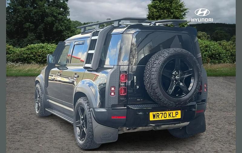 Used Land Rover Defender SE 237 HP (174 kW) 2020 Black SUV