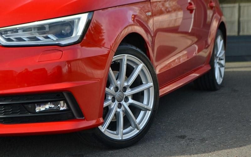 Used Audi A1 Sportback S-Line 116 HP (85 kW) 2017 Red Hatchback
