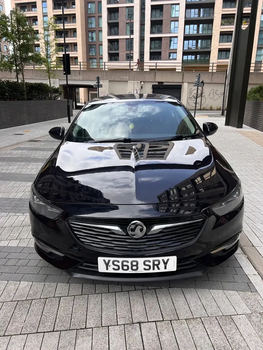 Used Vauxhall Insignia SRi 136 HP (100 kW) 2019 Blue Hatchback