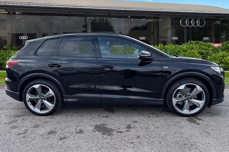 New Audi Q4 e-tron Black Edition 210 kW (286 HP) 2026 Black SUV