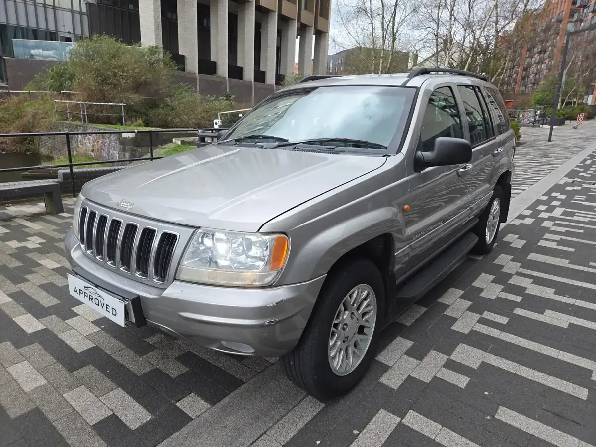 Used Jeep Grand Cherokee Limited 2002 Silver SUV