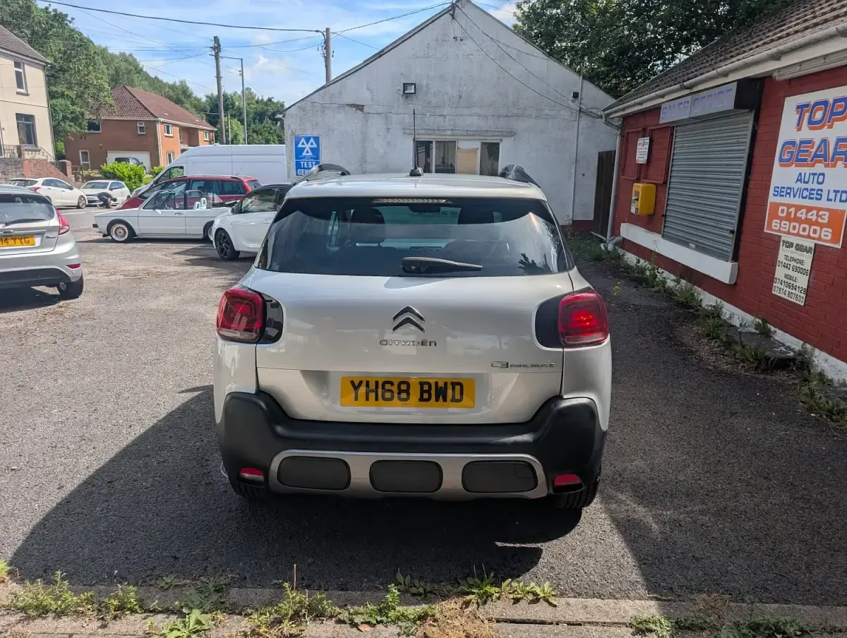 Used Citroën C3 Aircross Feel 80 HP (58 kW) 2018 Silver SUV