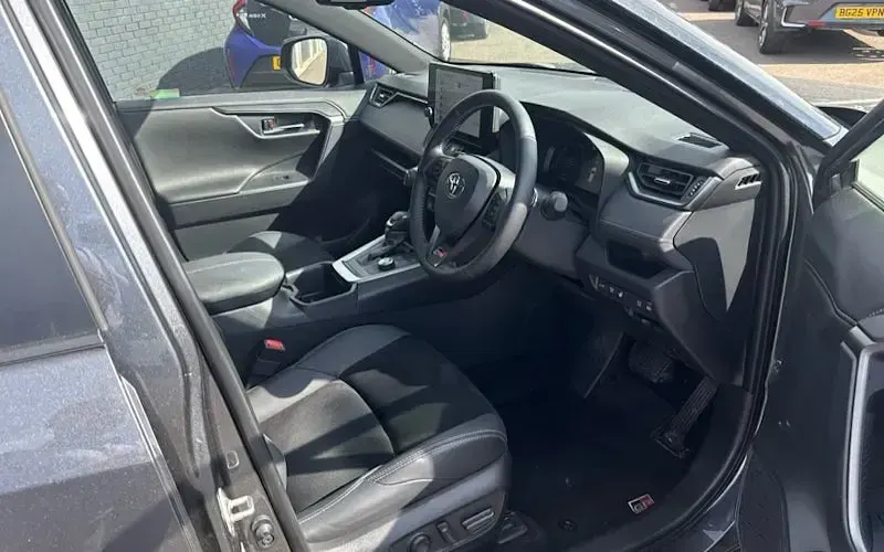 Used Toyota RAV4 Hybrid Sport 306 HP (225 kW) 2025 Grey SUV