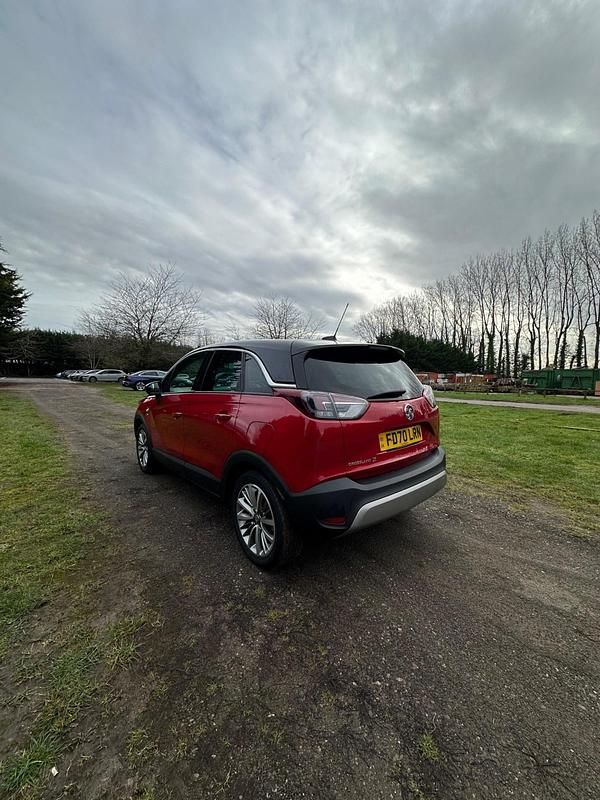 Used Vauxhall Crossland X S 83 HP (61 kW) 2020 Red SUV