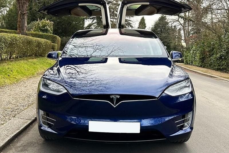 Used 2017 Tesla Model X SUV | £27,995 - Image 1/1